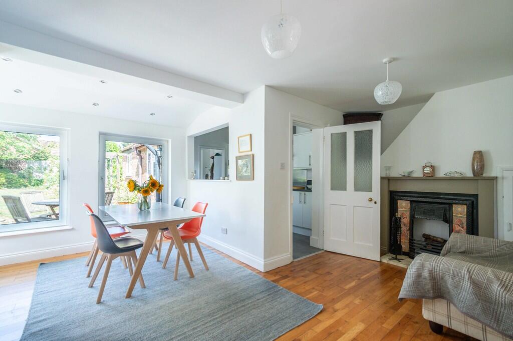 1 Victoria Cottag...