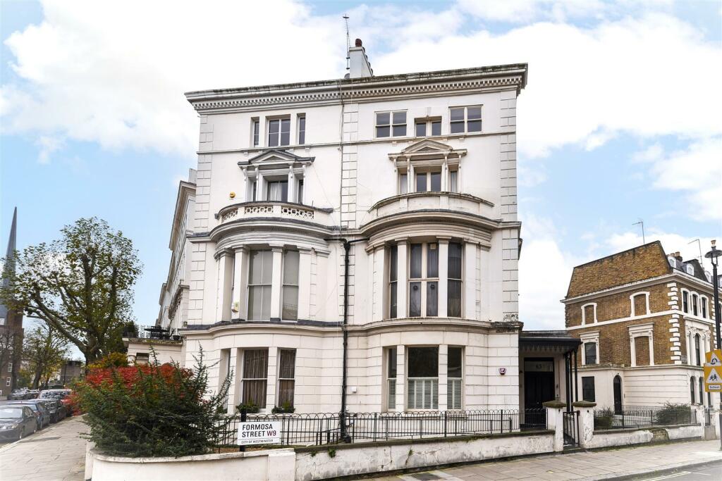 House Front.jpg