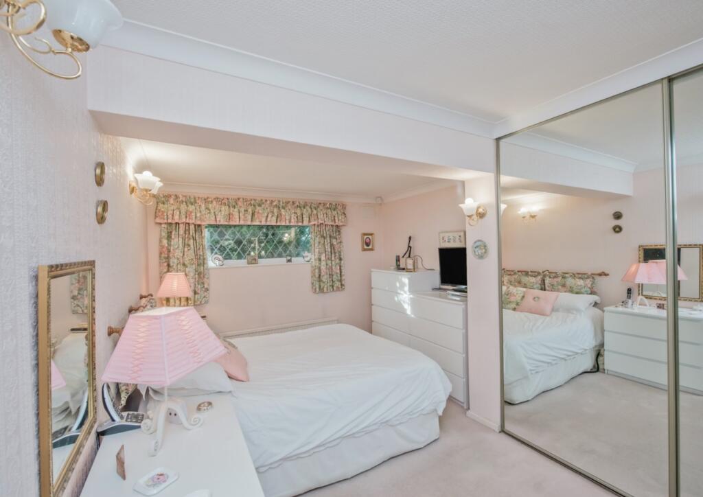 Bed 1