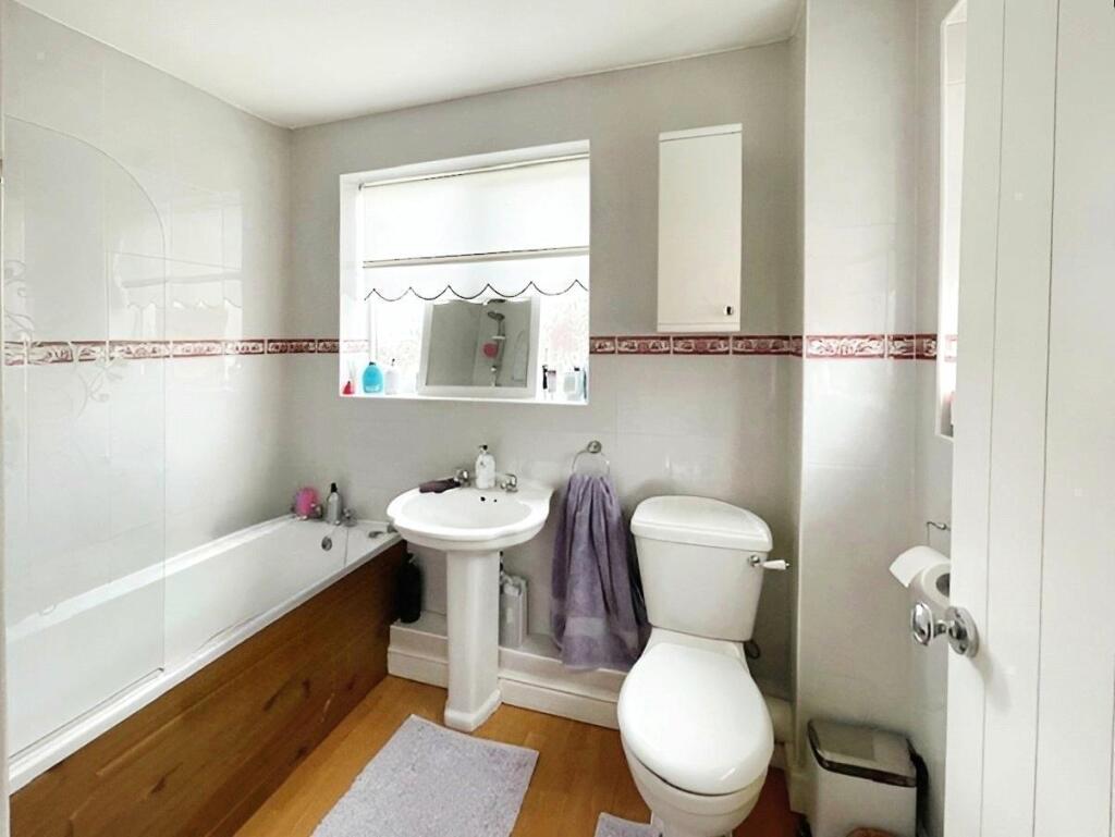 Bathroom W/C