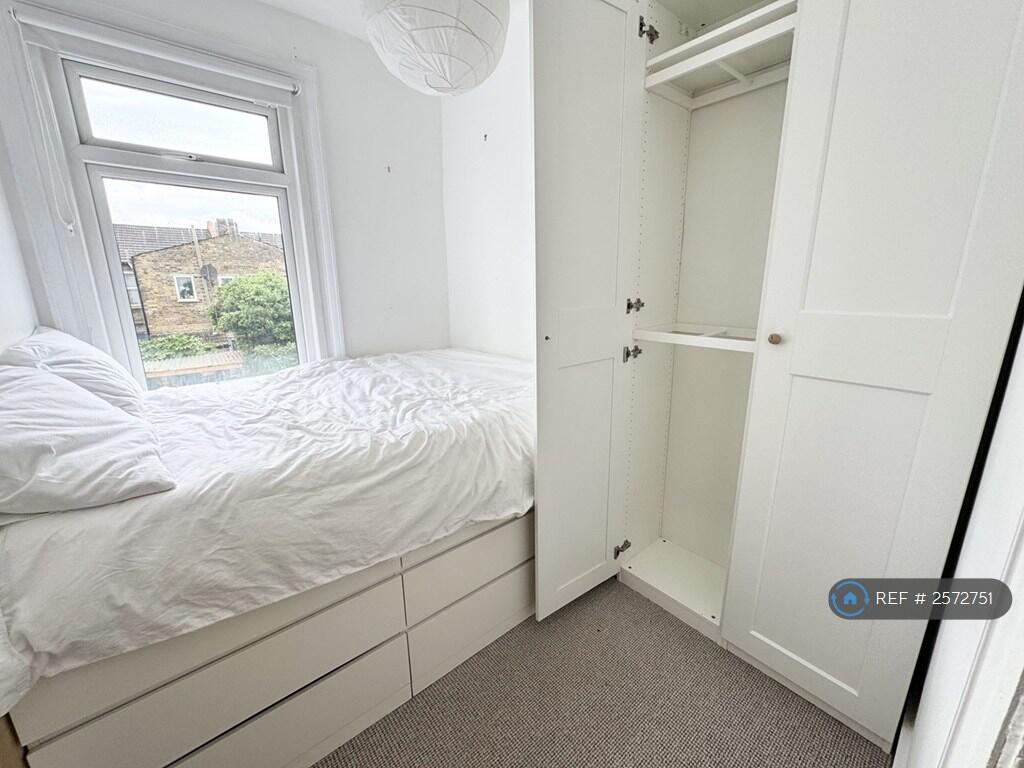 Small Upstairs Double