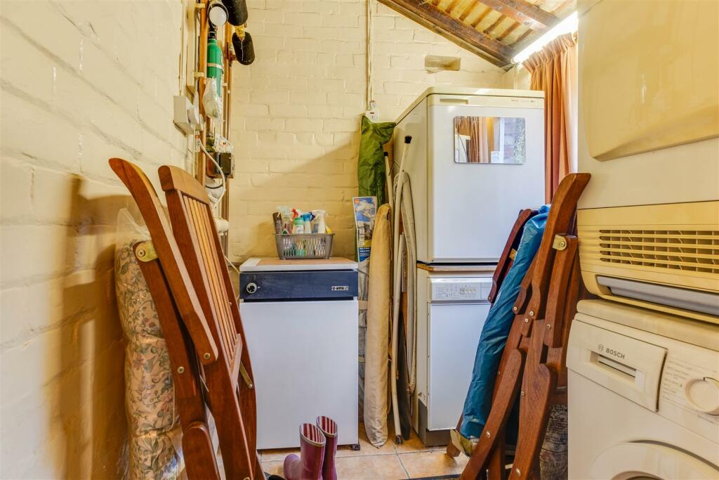 Constables 24 Dale Hey-2-26.jpg