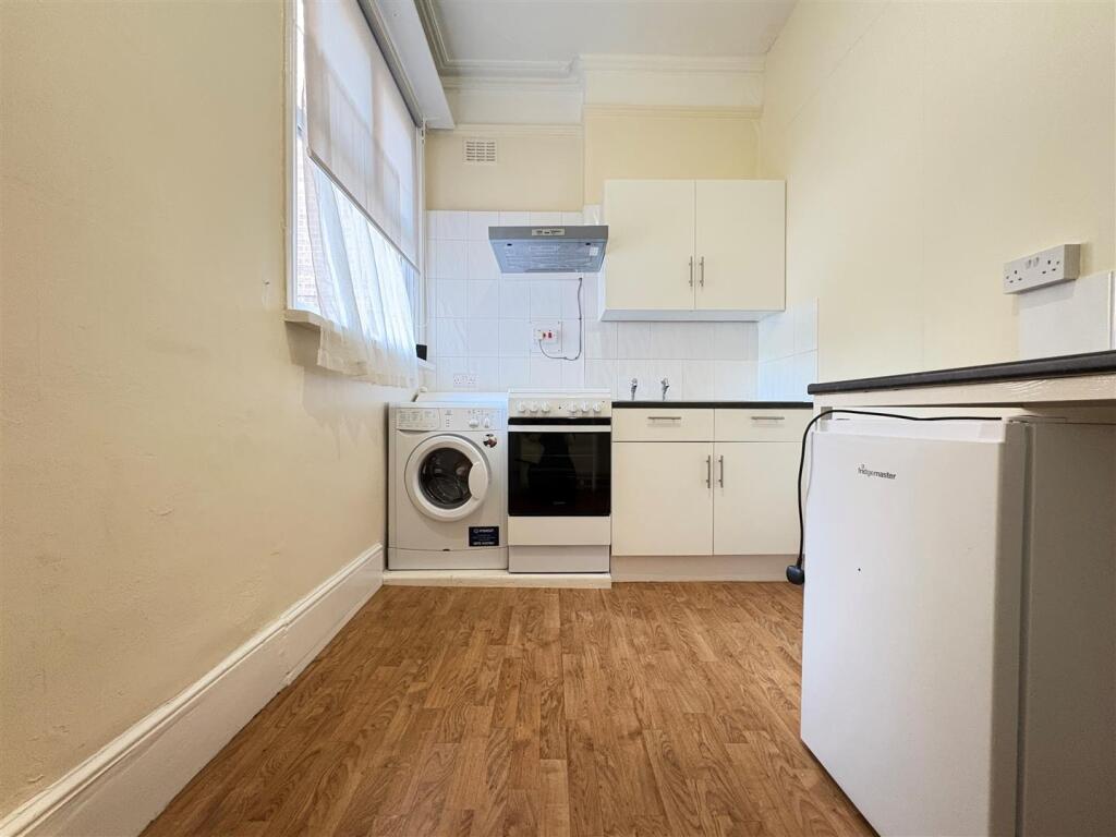 Kitchen.jpg