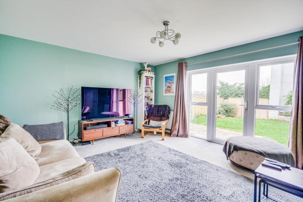 1.20 - sitting room.jpg