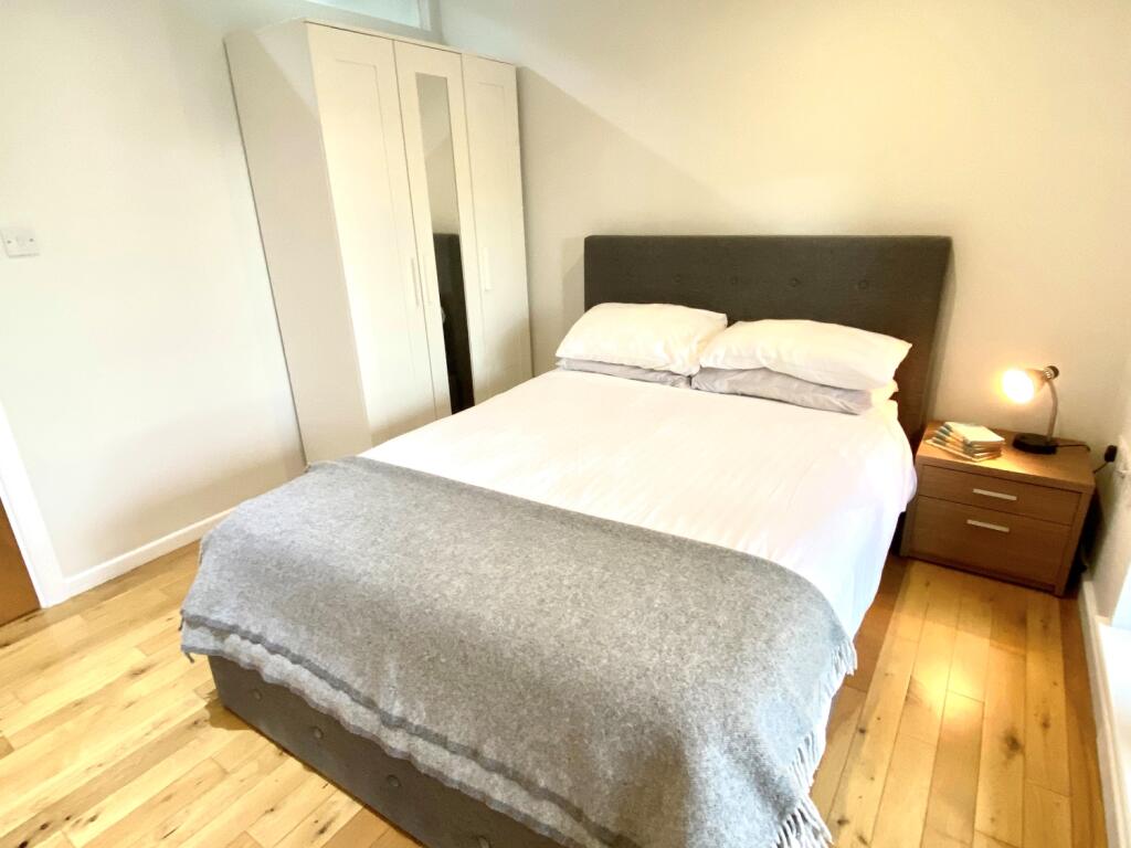 AC Bedroom 3b