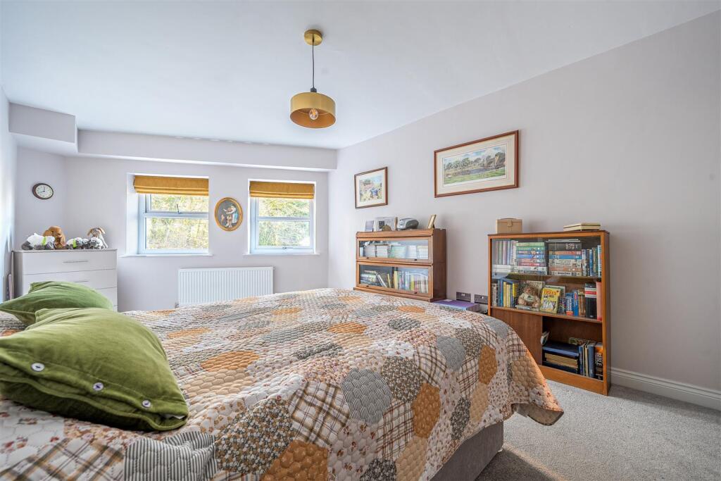BEDROOM TWO