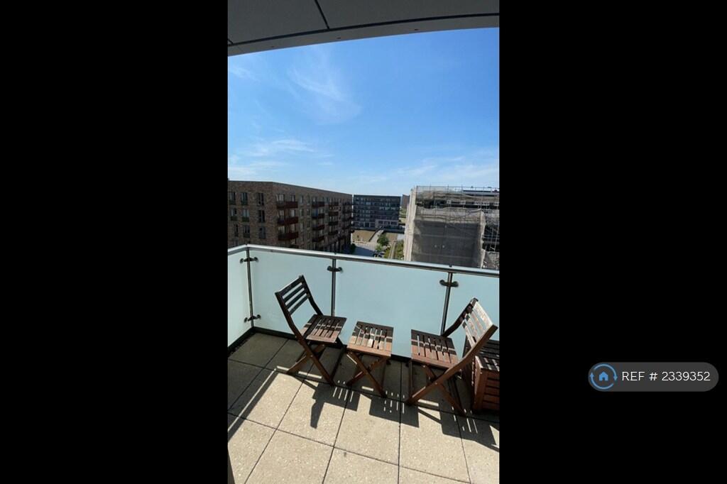 Navigation Court, London, E16