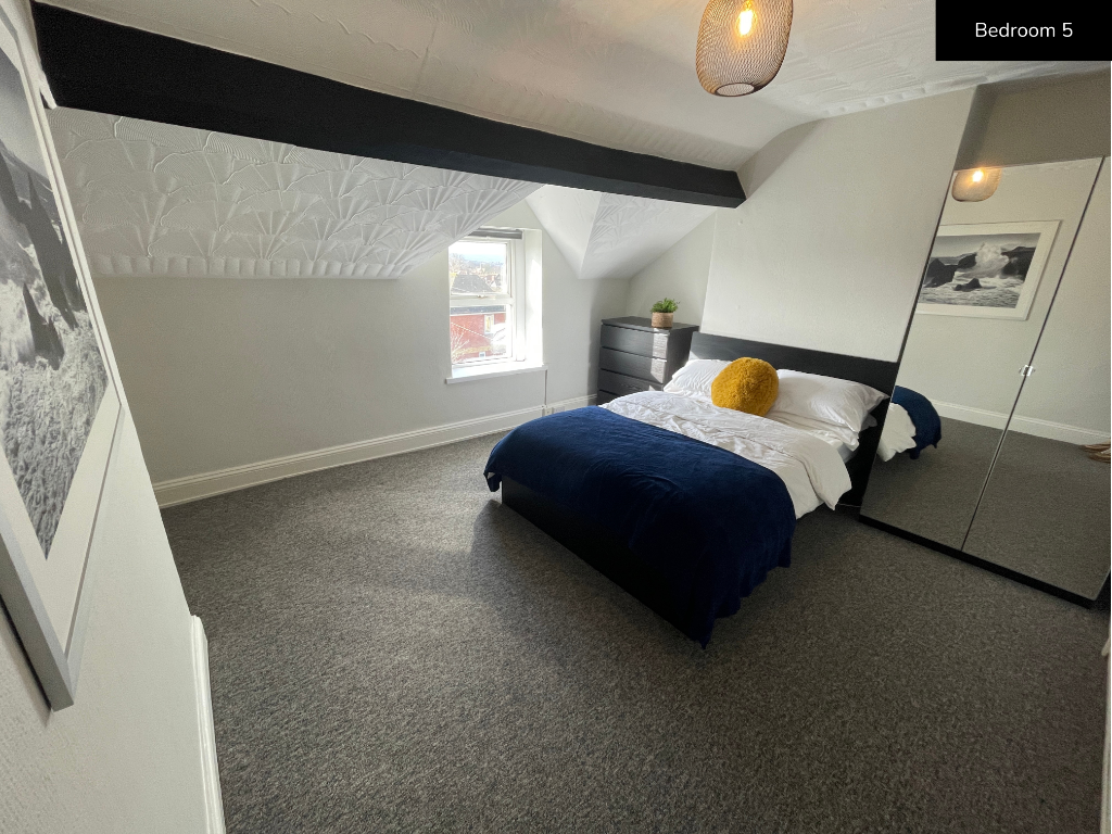 Room 5 @ £750 pcm