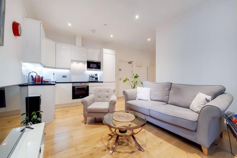 Kitchen/Reception