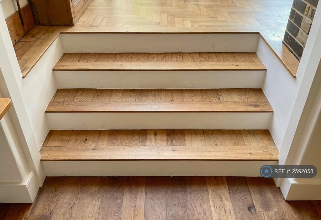 Steps To Kitchen