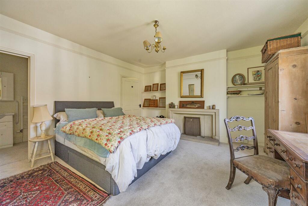 Page 2 bottom small right.jpg