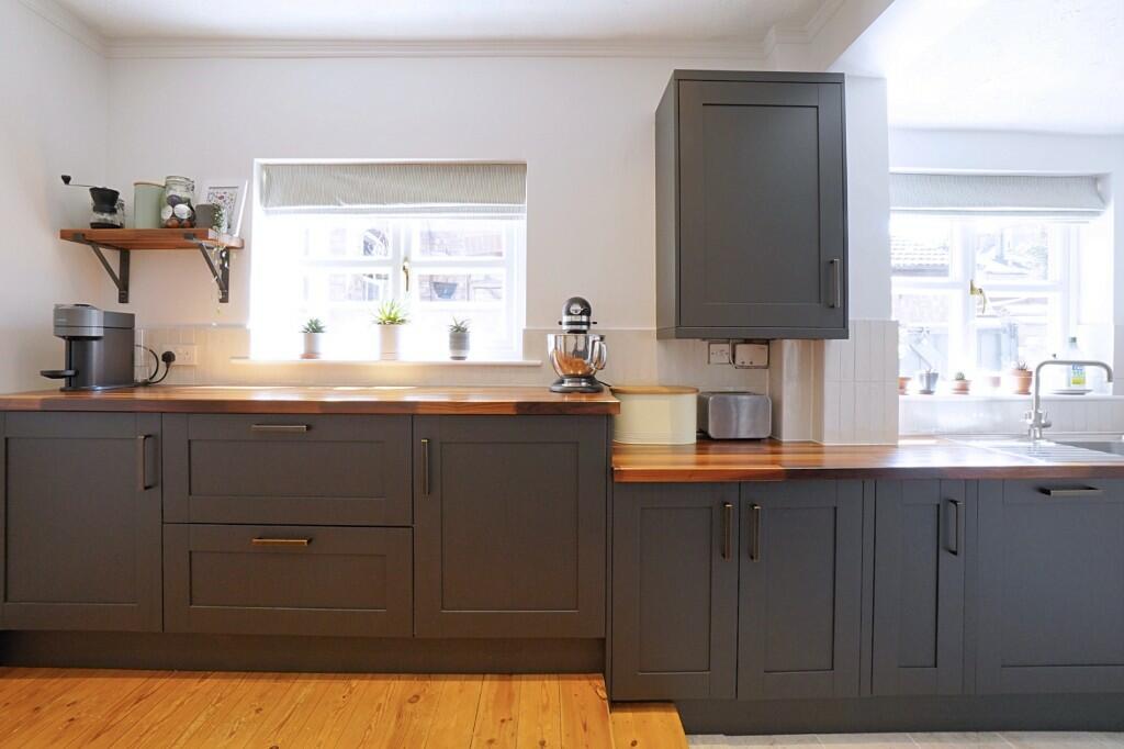 Kitchen breakfast rm