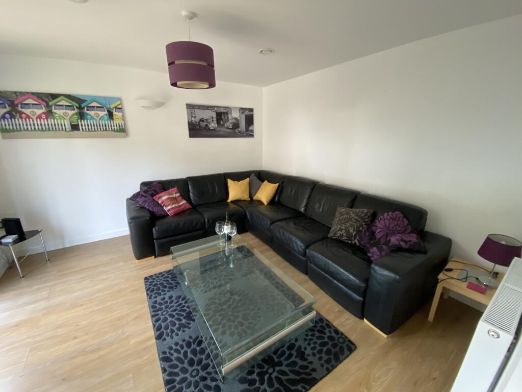Aubourn - Living Area (2).jpg