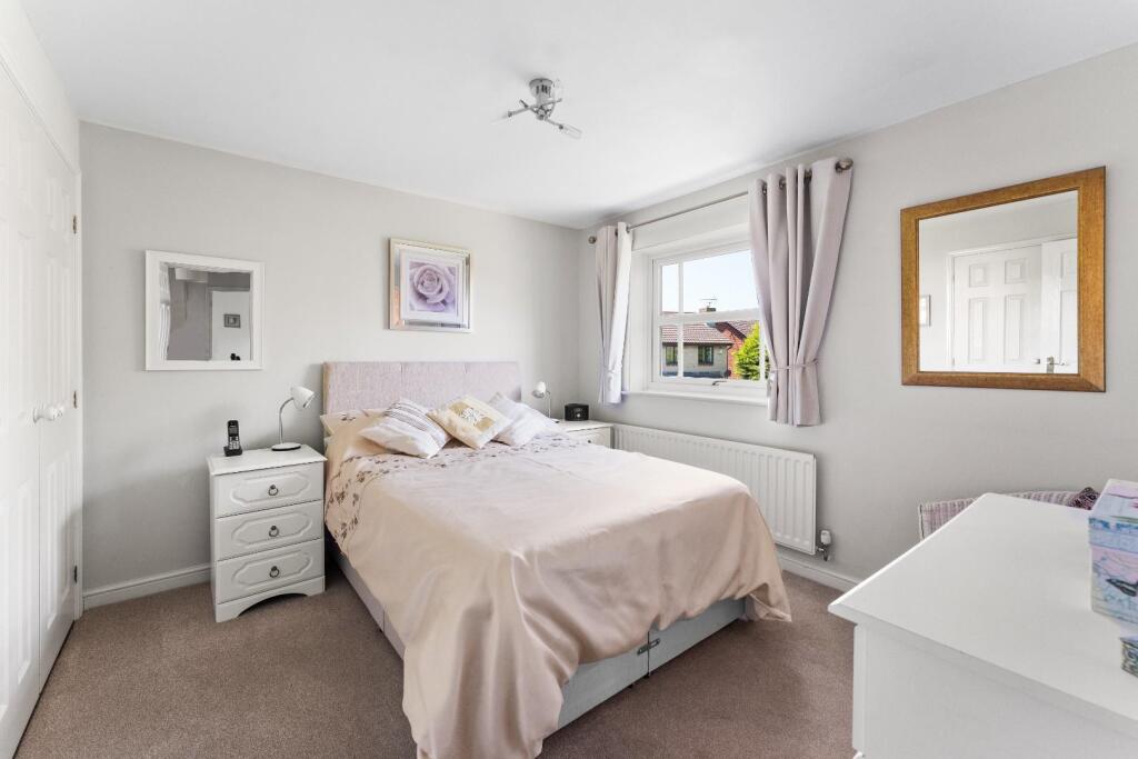 31 Grange Farm Rd  BS49 4RB 29.jpg