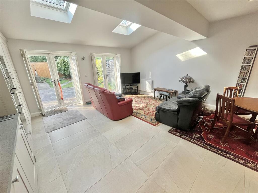 Open Plan Living Dining Kitchen Aspect 2