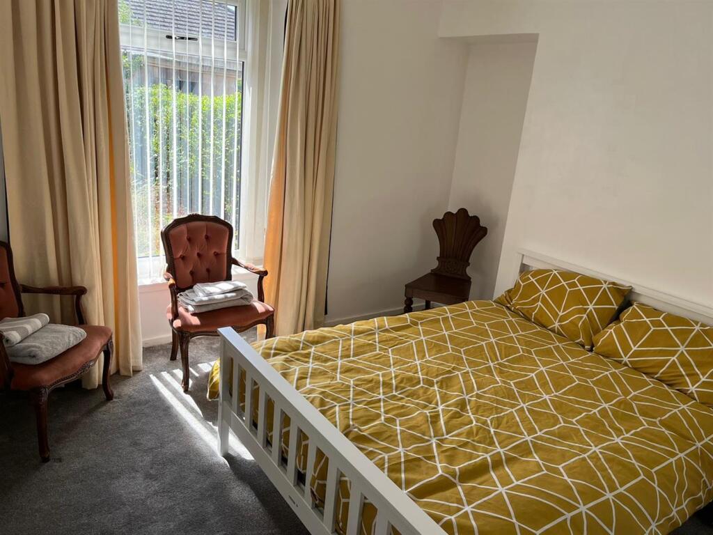 Bedroom 2.jpg