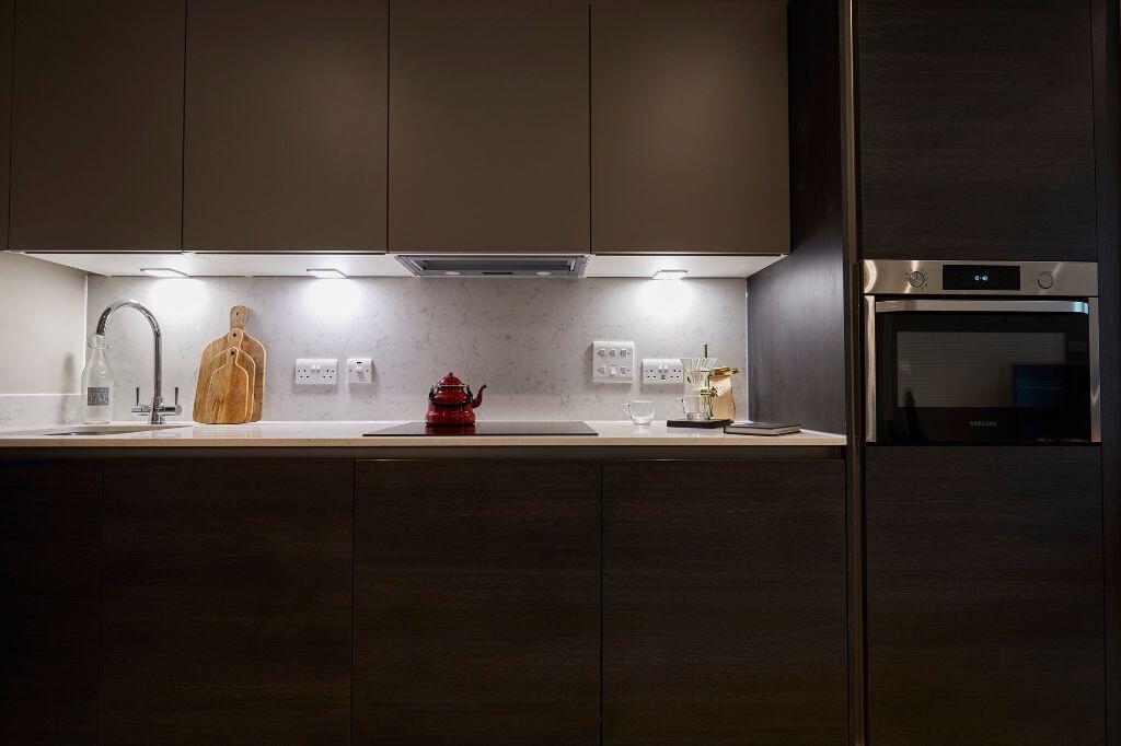 8e2e581f5bd556894c29dd59d3e7