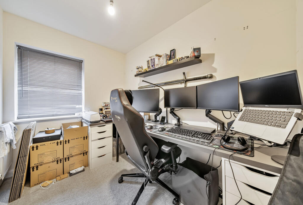 1296405-35-682ccb...