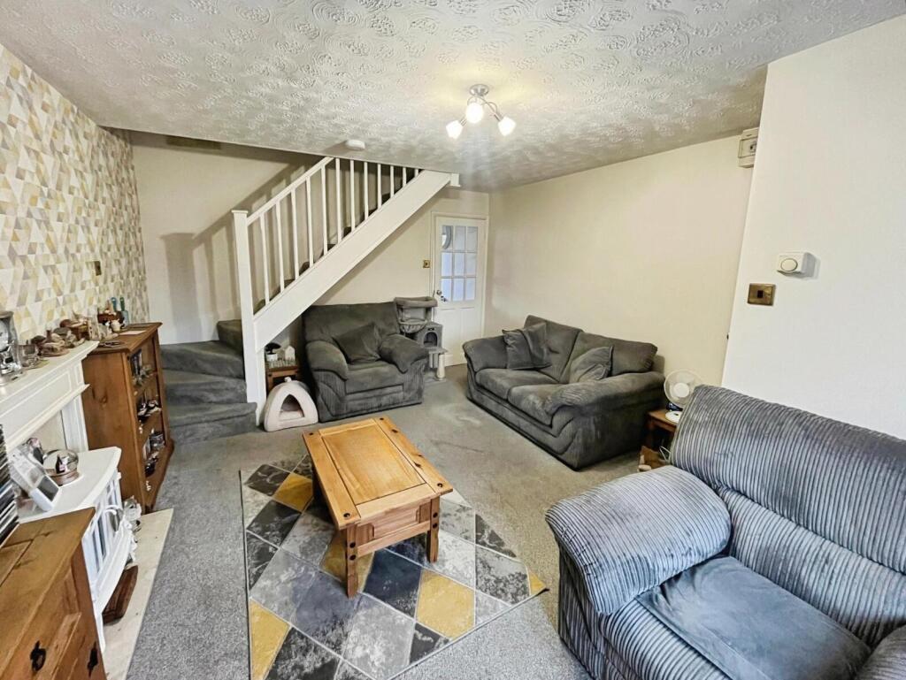 Meadowsweet Road, Hamilton, Leicester, Leicestershire, LE5