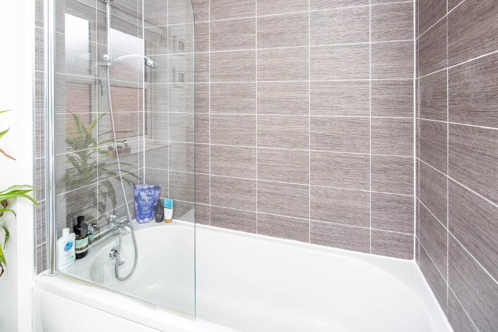 1st Floor  Bathroom