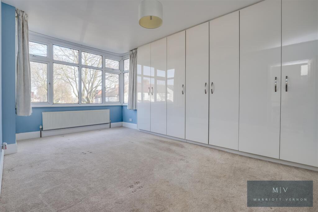 Bute Gardens 52 MV-12.jpg