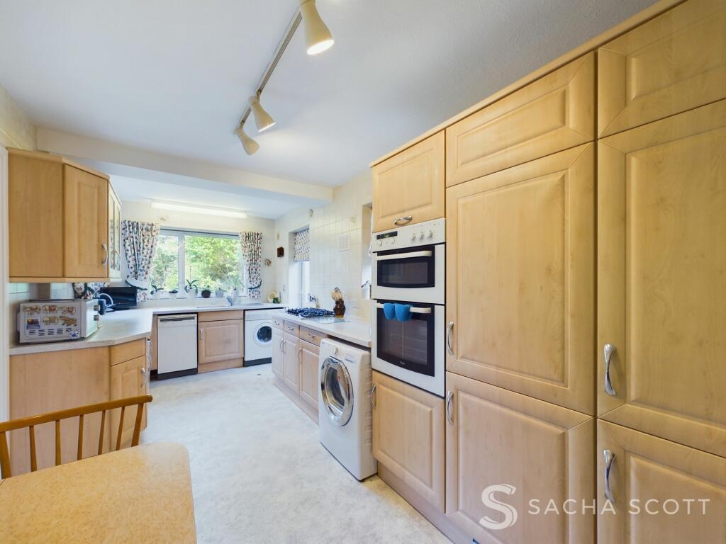 Kitchen / Breakfast Room