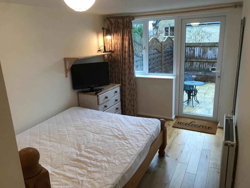 3 Churchhill Way - Bedroom 4.JPG