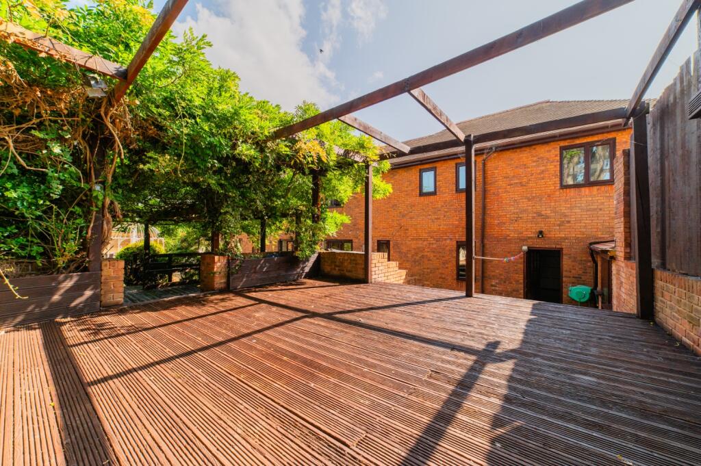 Award-winning Media team on EVERY Listing_61