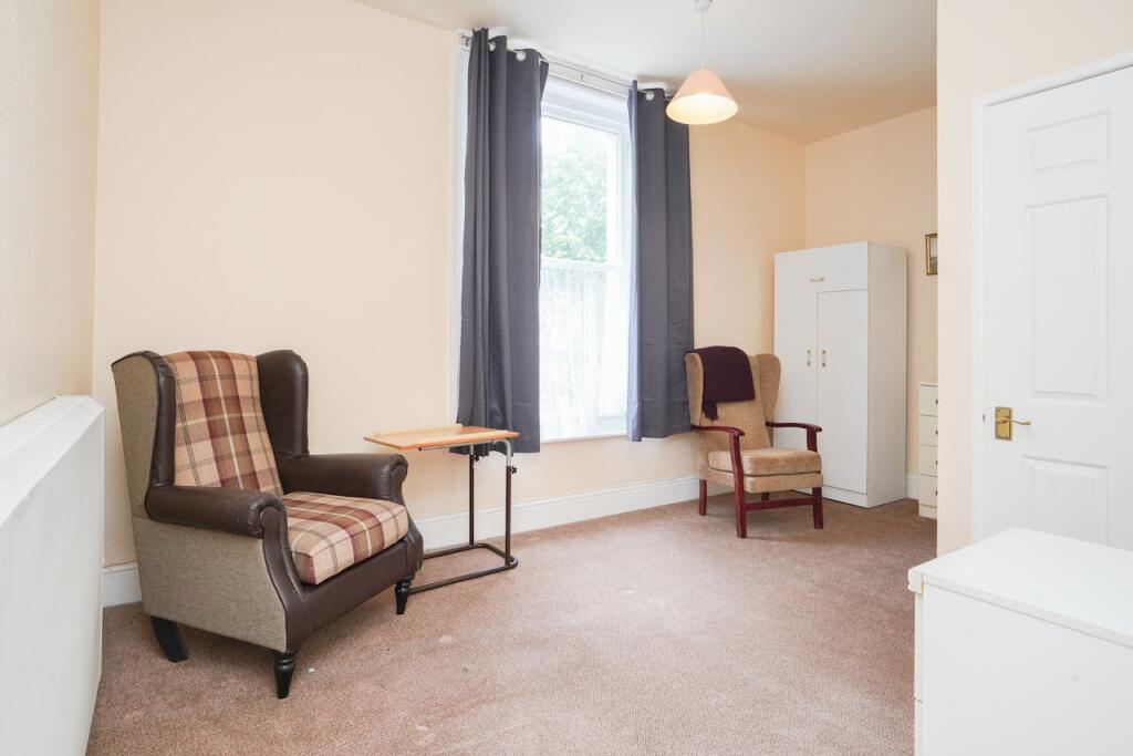 Adelaide House 80.jpg