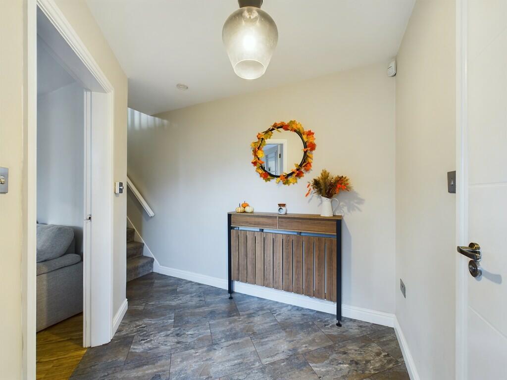 CAM02060G0-PR0255...