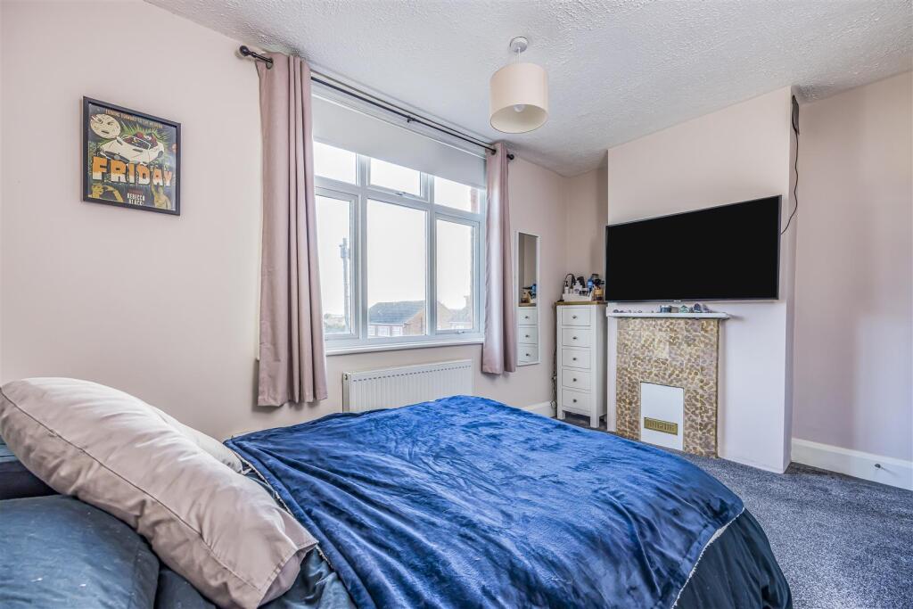 8 Ironbridge Lane, Southsea-PorticoMarketing-SoldB