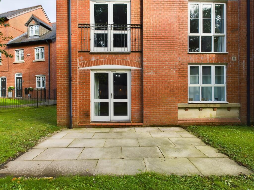 CAM01440G0-PR0125-STILL015