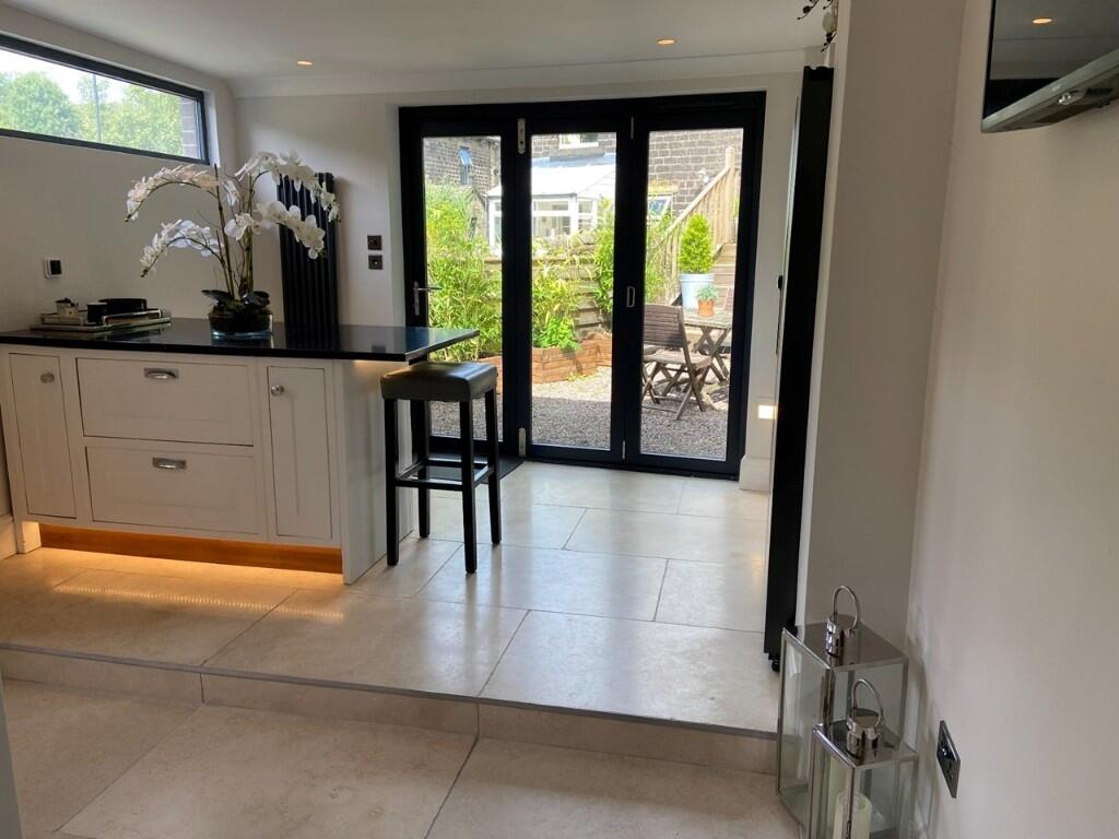 Kitchen Bi-Folds