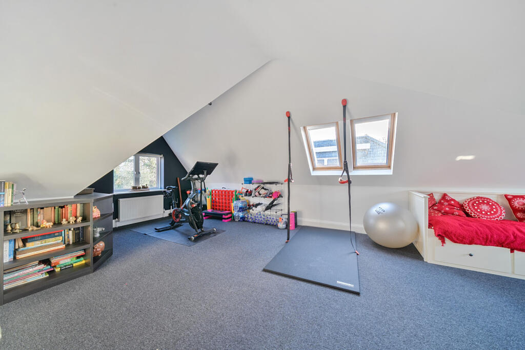 1394641-27-694bcf...