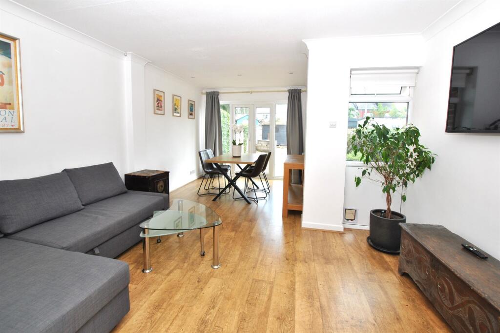 Living / Dining Room