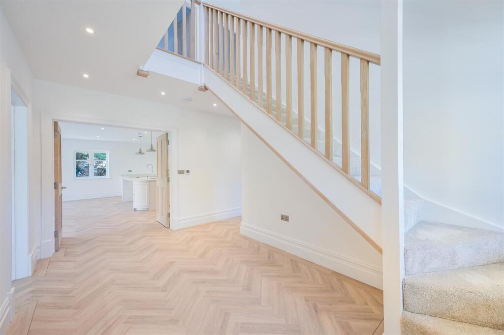 THE AVENUE,  PLOT 1- (9).jpg