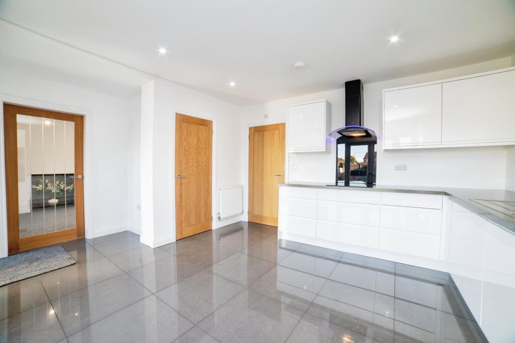 Family Kitchen Diner