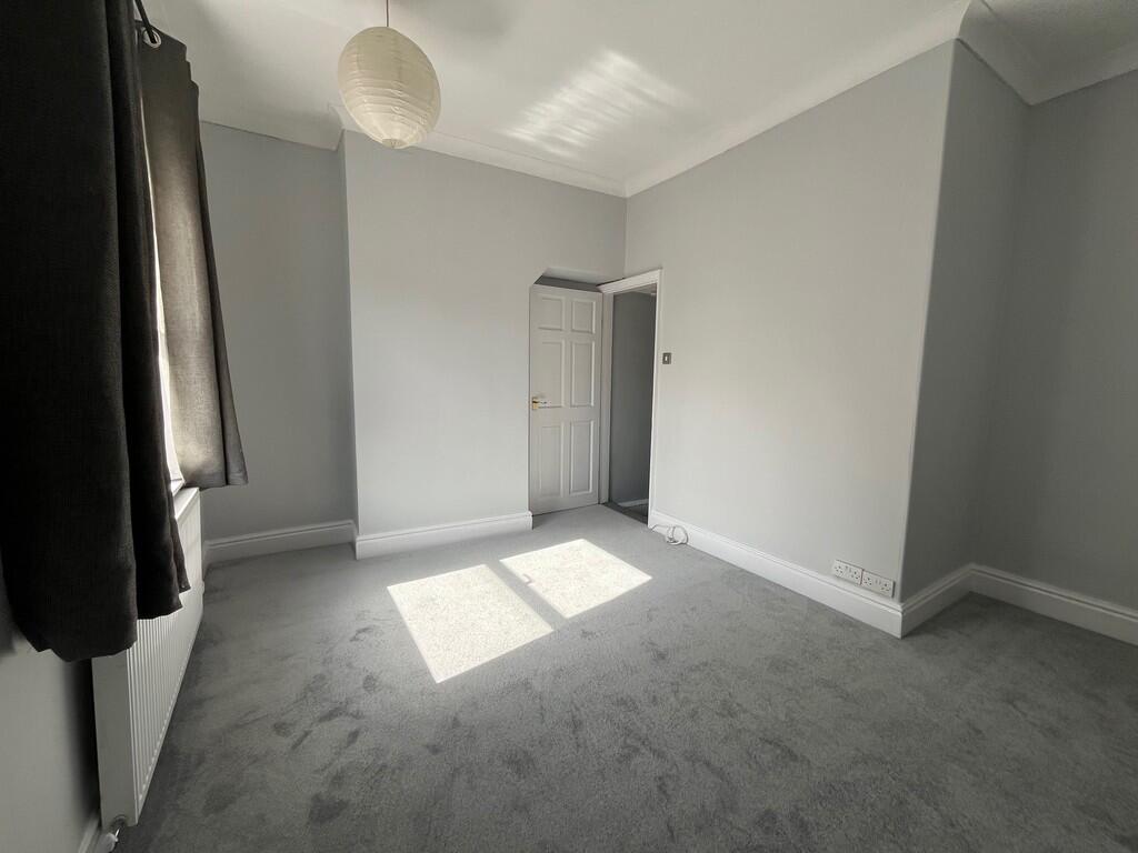 frontbedroom