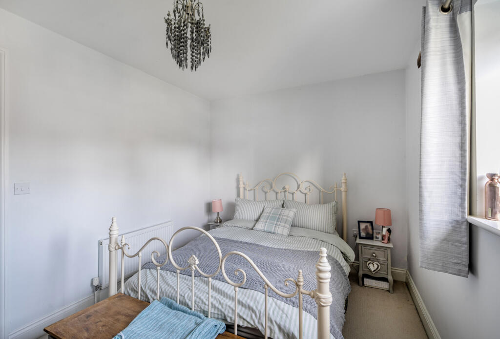 1325639-11-68931f...