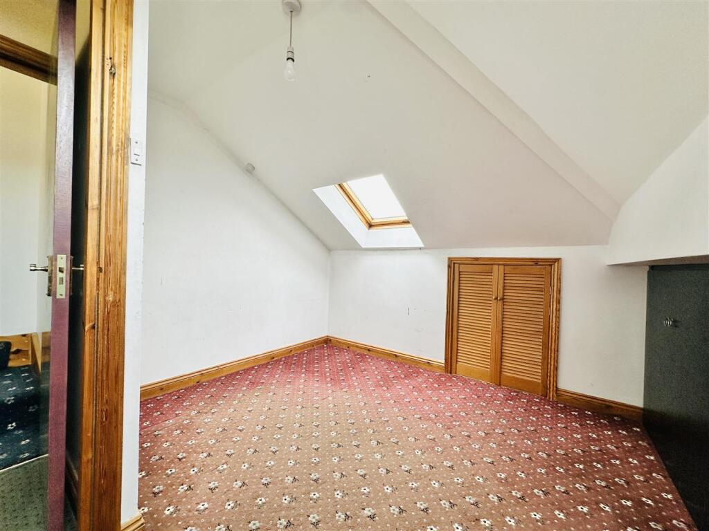 BEDROOM FOUR