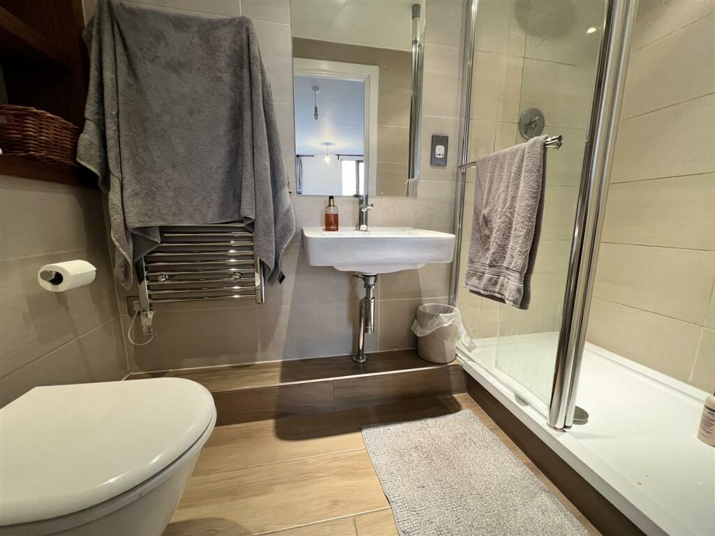 En-Suite Shower Room