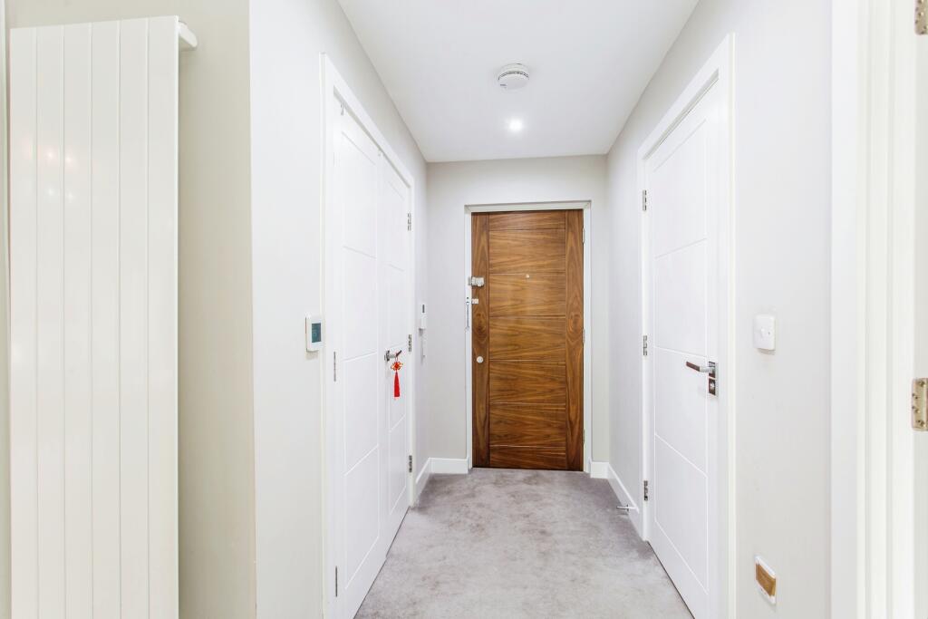 Entrancer Hall