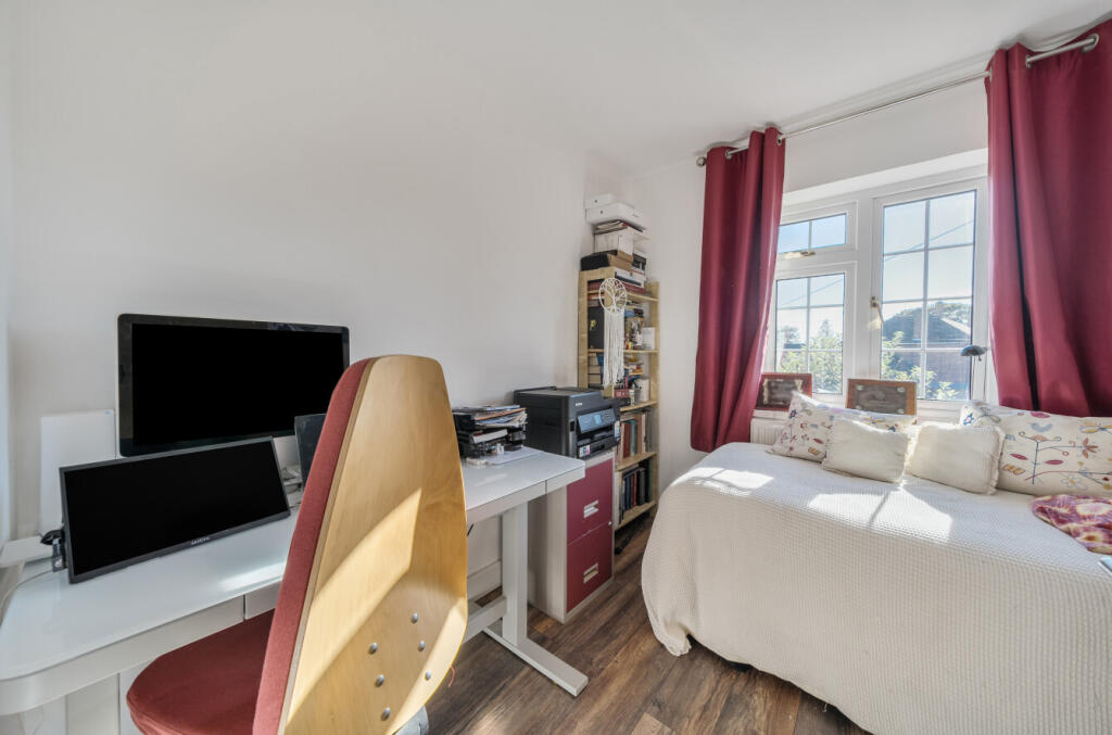 1357913-16-68d113...