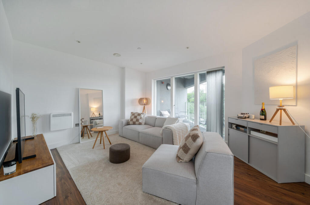 1344471-9-68af49a...