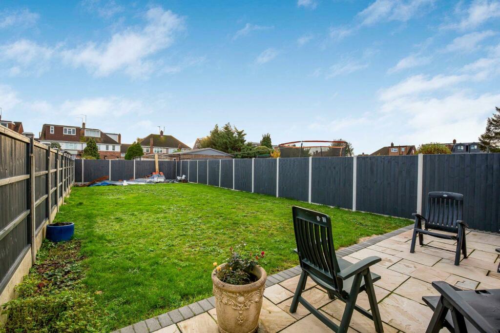 S-260_Feltham_Hill_Road_TW15_1LN-14.JPG