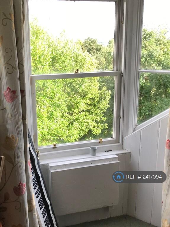 Upper Bedroom Greenery 