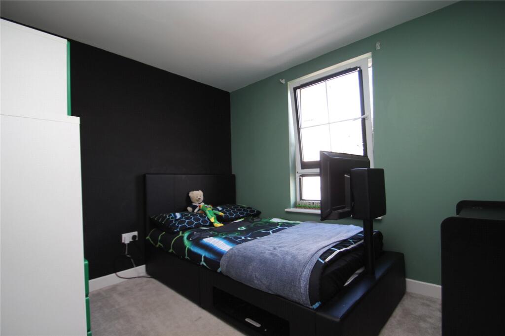 Bed 4
