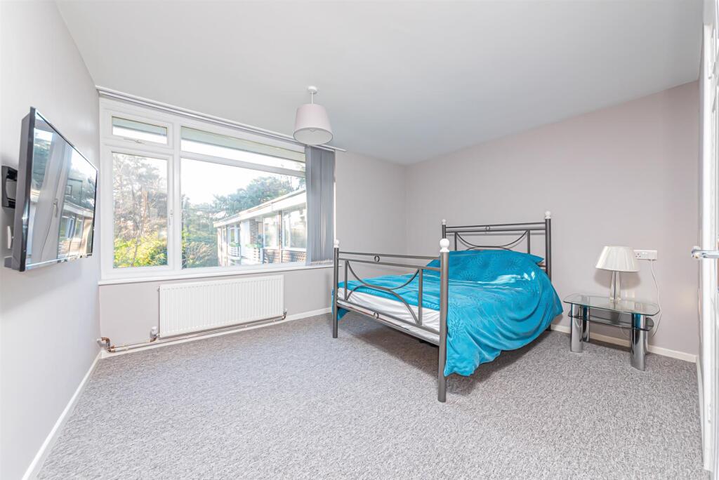 6 Birch Court (2).jpg