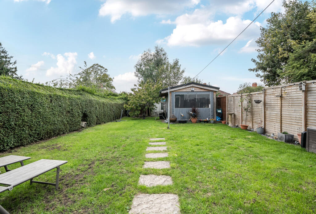 1354152-7-68c98bf...