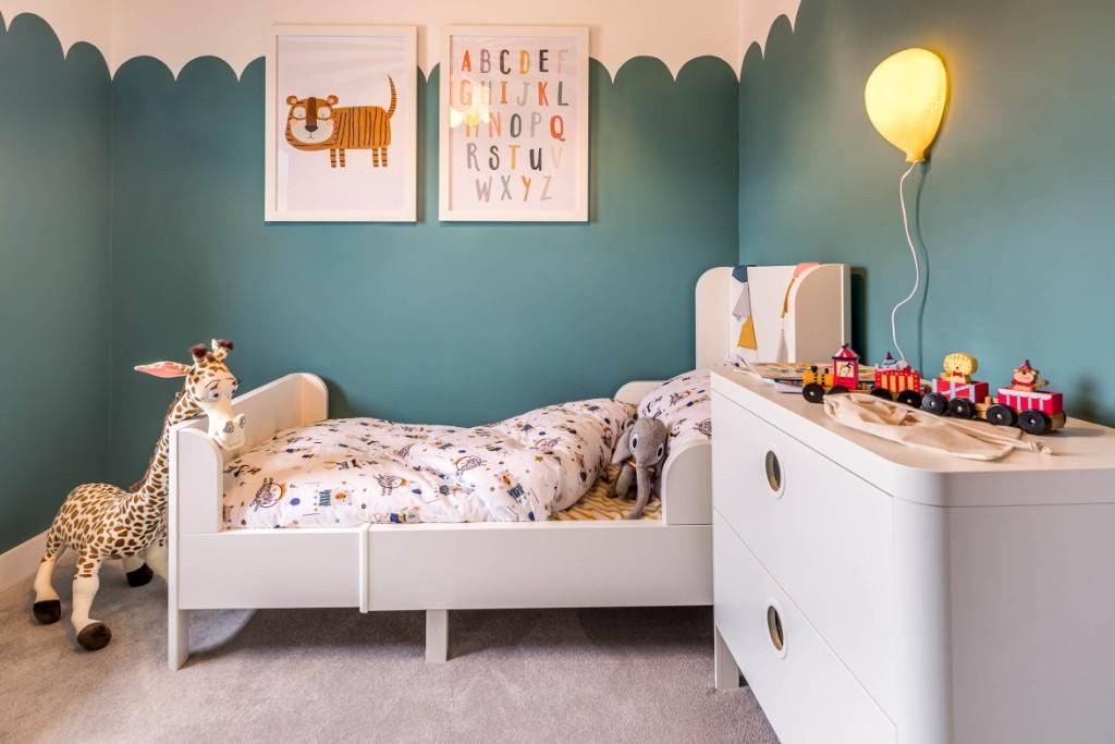 Similar Show Home